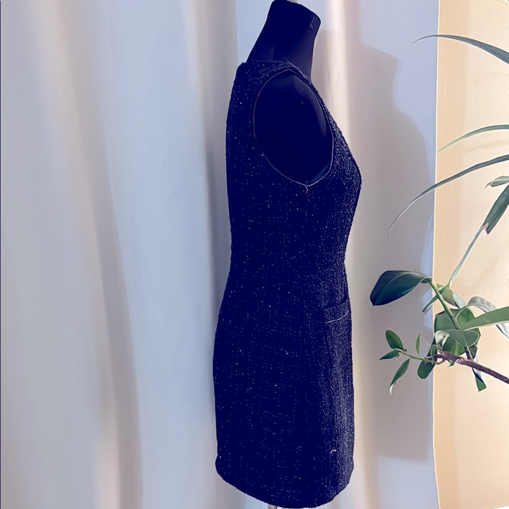 Elegant Black Sleeveless Dress